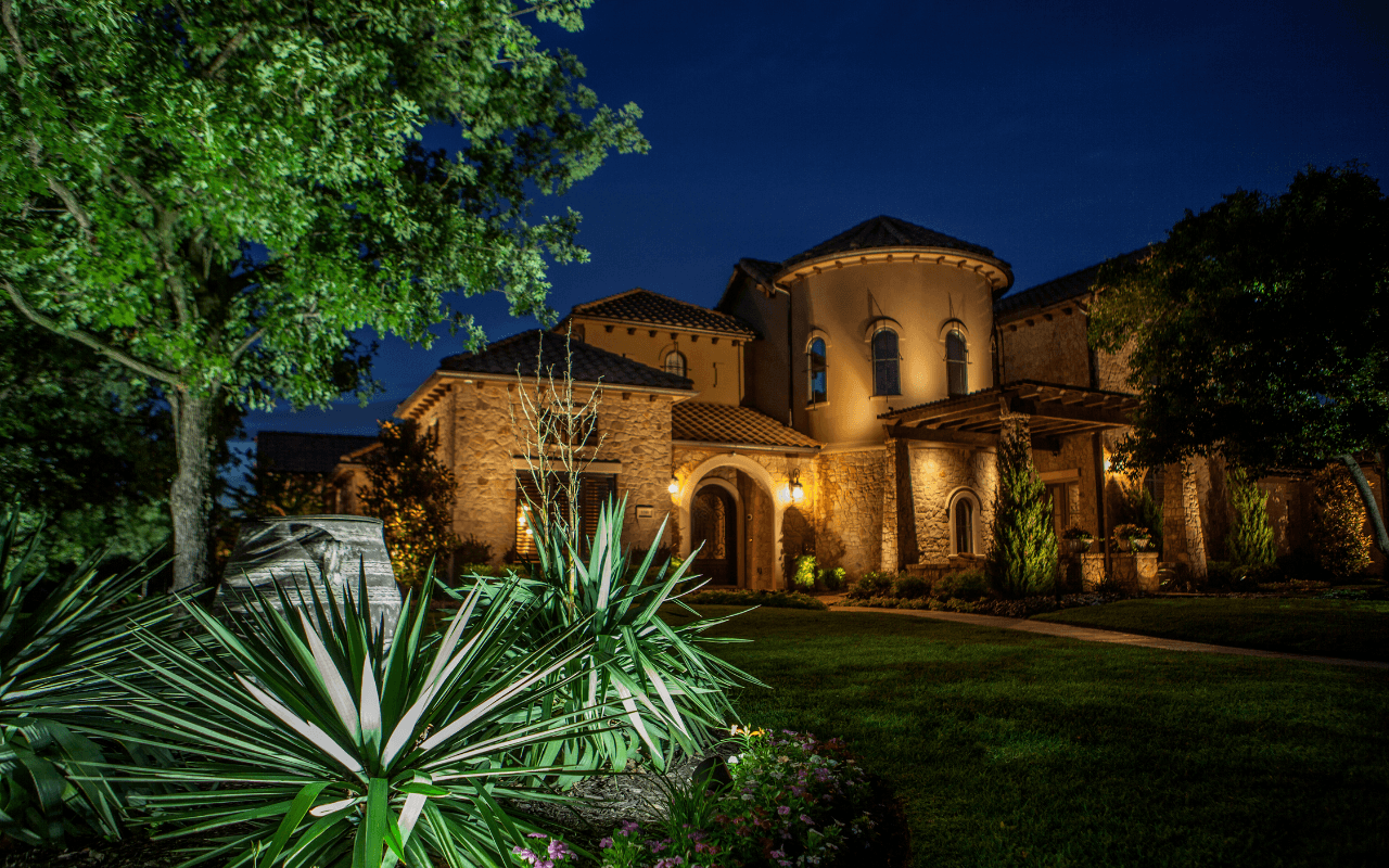 Outdoor Landscape Lighting for Spring￼
