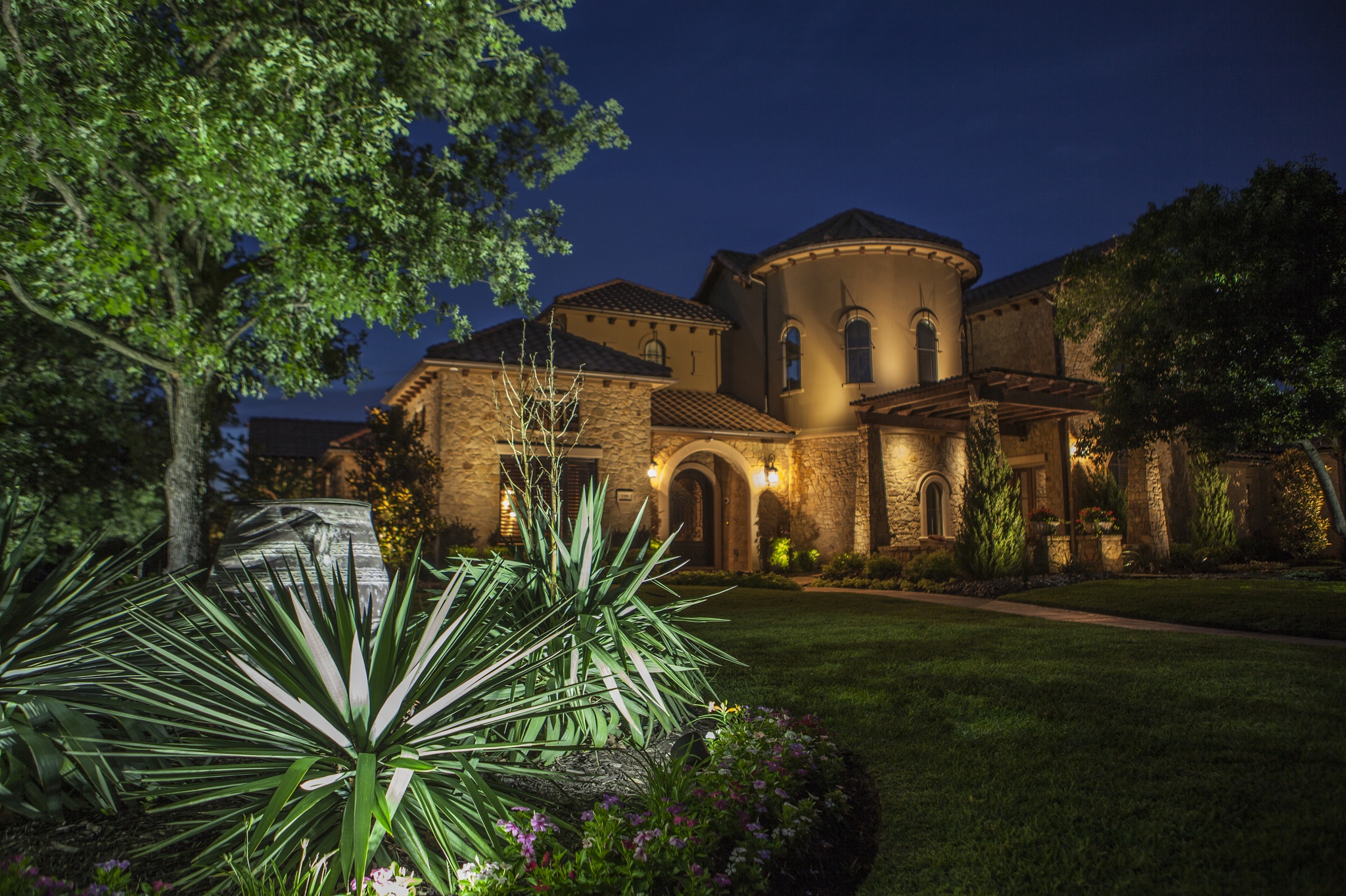 outdoor lighting by the perfect light
