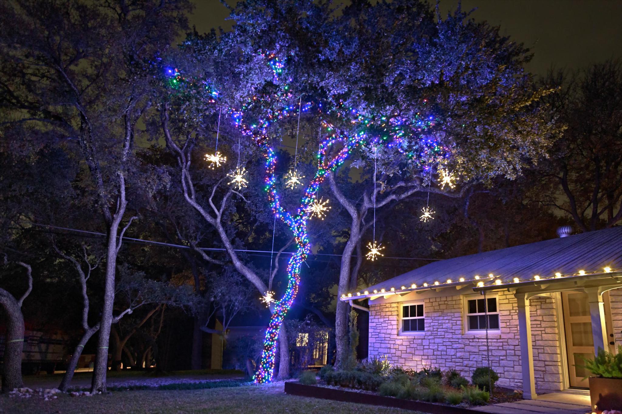 The Variables of Cost with Christmas Light Installation