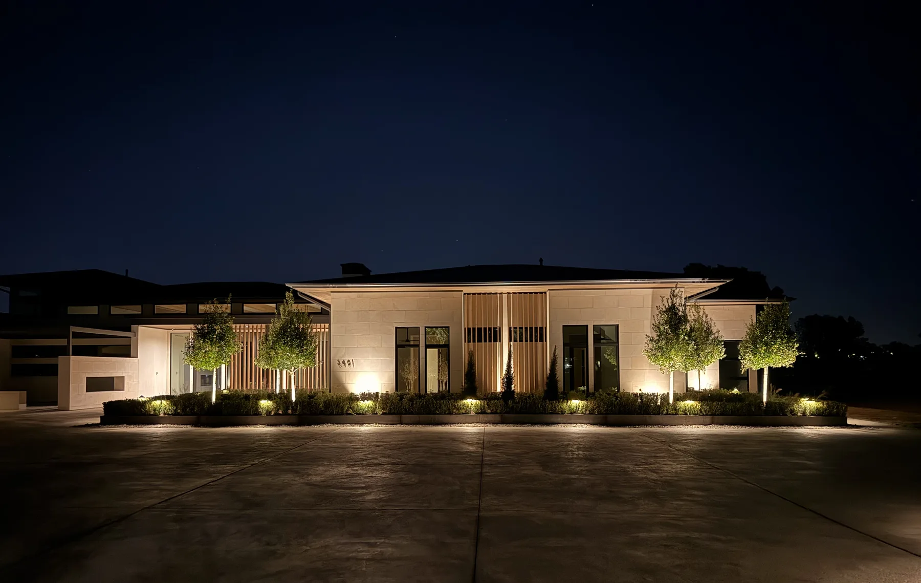 Landscape lighting in Pflugerville, TX
