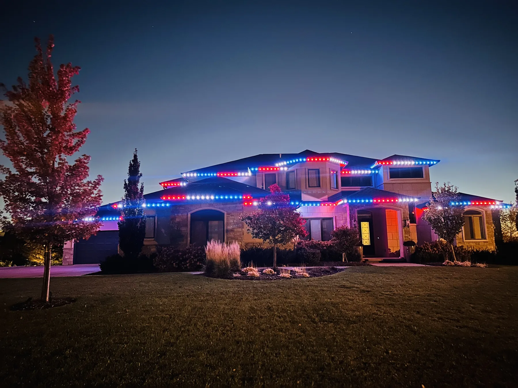 Permanent holiday lighting in Leander, TX