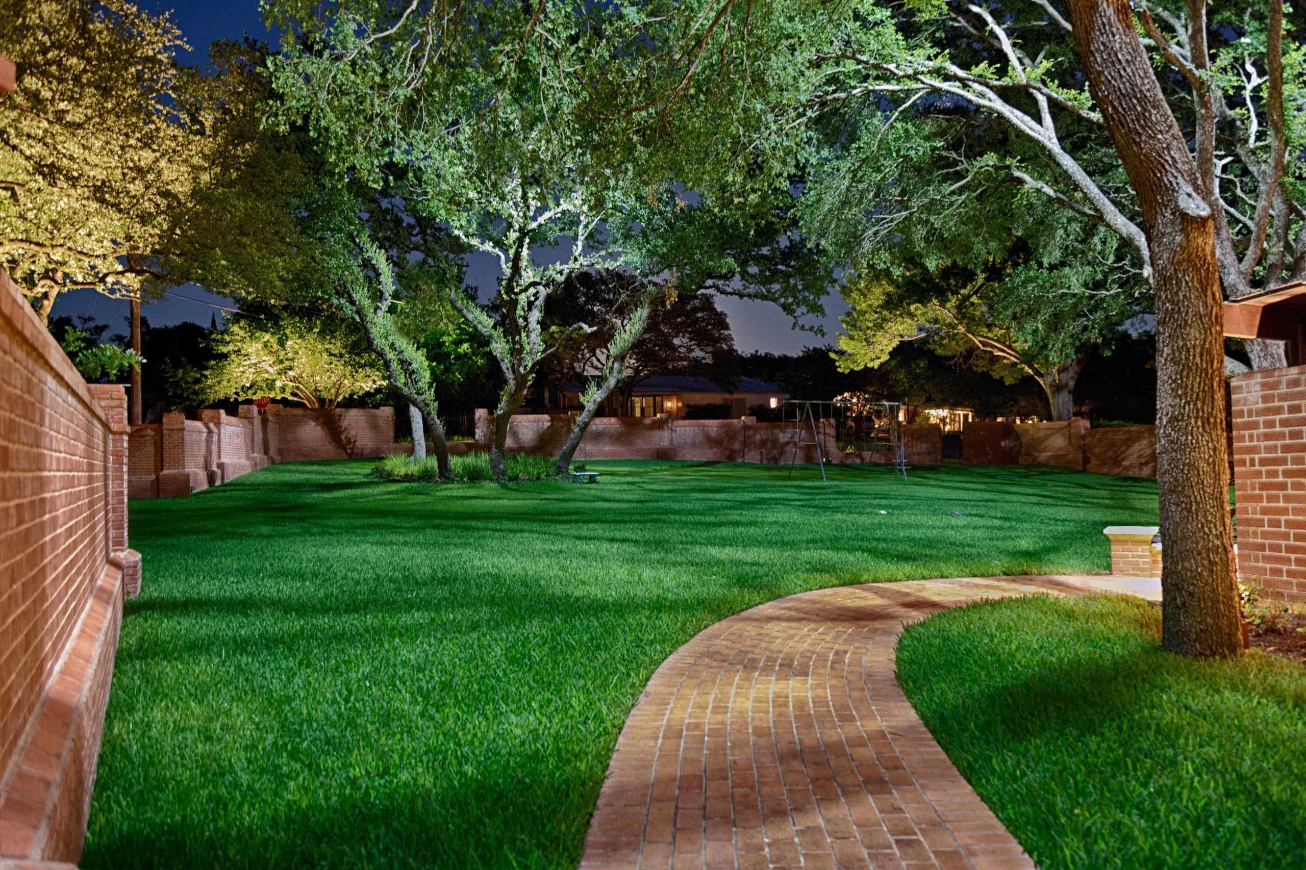 Landscape & Holiday Lighting Round Rock — outdoor lighting project by The Perfect Light — photo 3